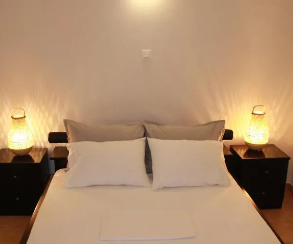 Sea And Mountain View Tatil Evi Kalamata