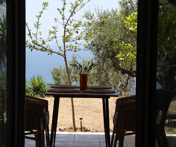 Sea And Mountain View Tatil Evi