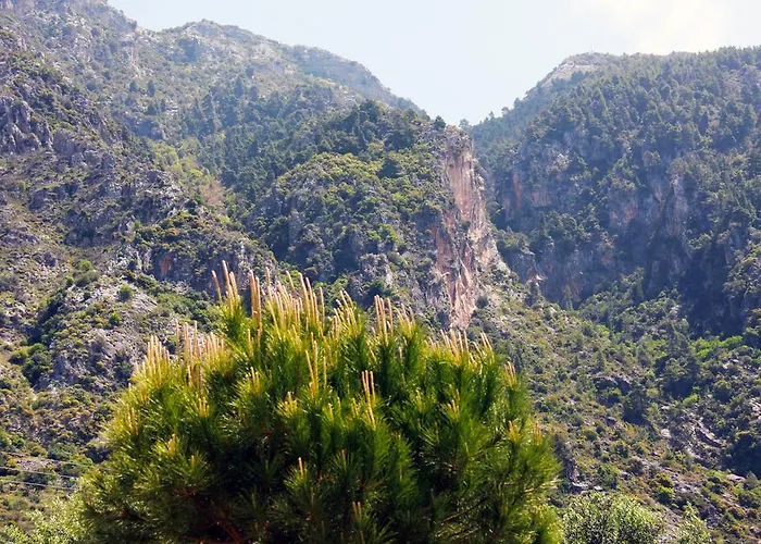 Tatil Evi Sea And Mountain View Kalamata